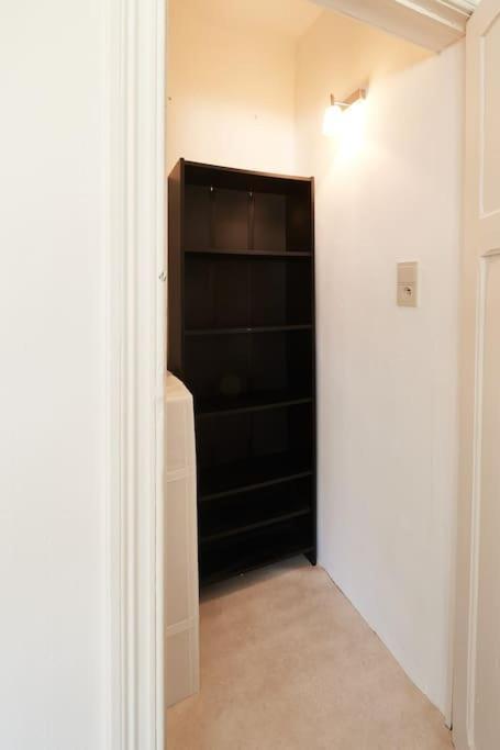 Studio-Balcon Center Of Монс Екстер'єр фото